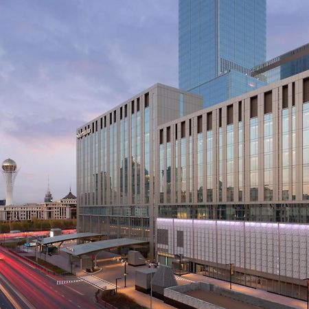 Sheraton Astana Hotel Bagian luar foto The new terminal